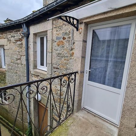 Le Duplex Du Chateau Centre Ville Calme Pontivy Exterior foto